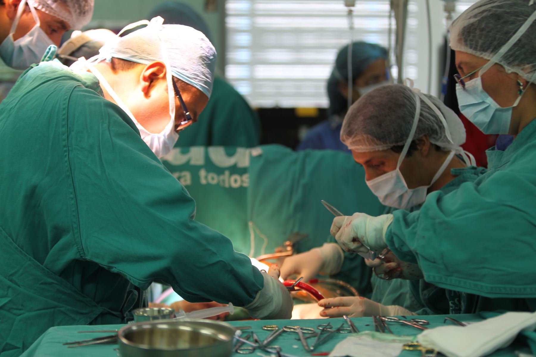 Realizan segundo trasplante con órgano de grupo sanguíneo incompatible en Chile