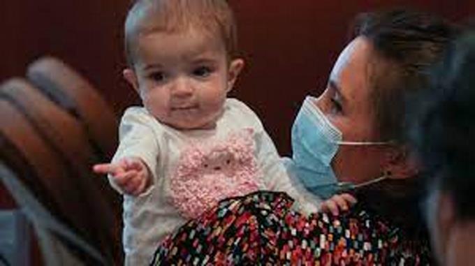 Una bebé española, primera en el mundo en recibir el intestino de un fallecido